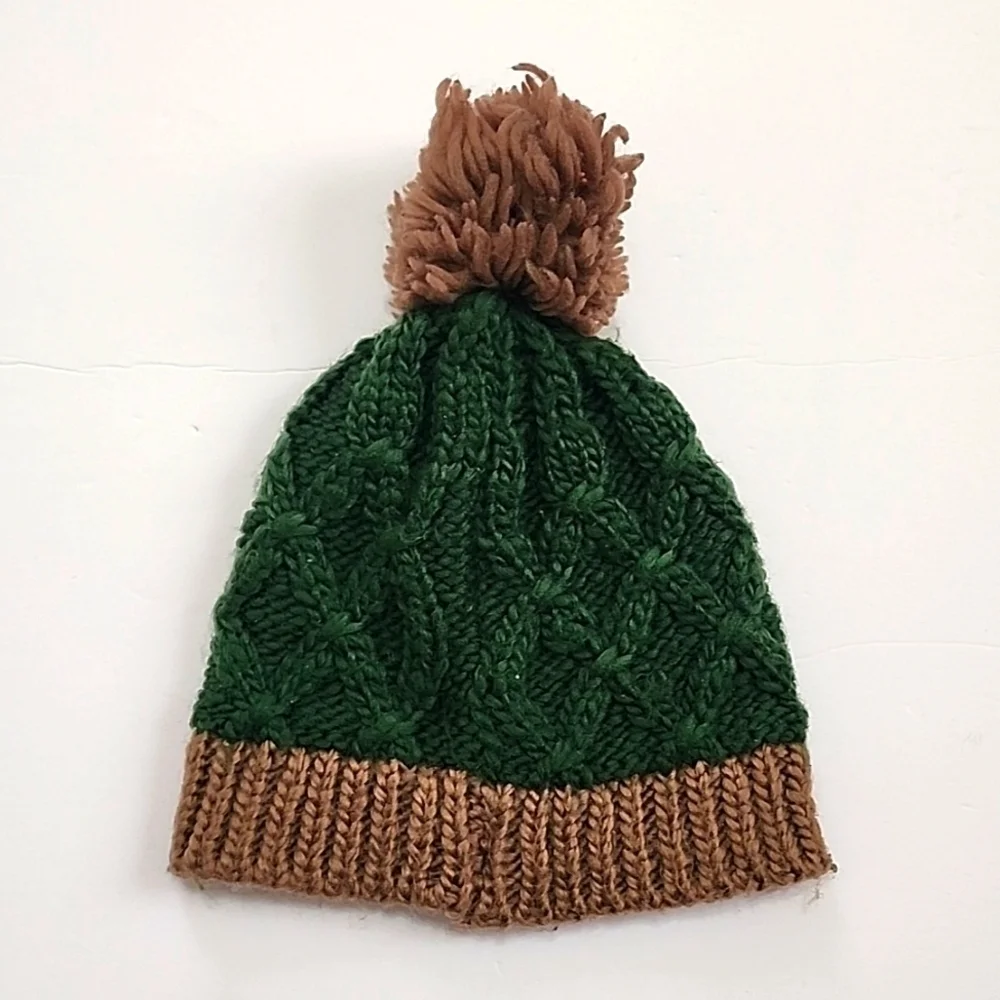 Artic Paw Kids Forest Green & Chocolate Brown Soft Clean Cable Knit Warm Hat